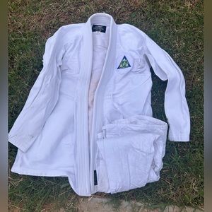 jiu jitsu gi